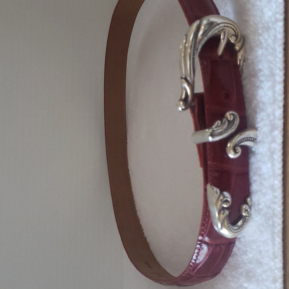 Coldwater Creek | Women's Red Crocodile Silvertone Hardware Belt Sz M